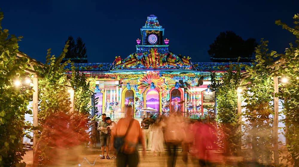 Park Sanssouci soll bei der Potsdamer Schlössernacht wieder erleuchtet werden. (Archivbild)   / Foto: Britta Pedersen/dpa