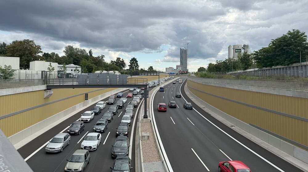 Die Verlängerung der A100 vom Dreieck Neukölln nach Treptow wurde erst am vergangenen Mittwoch eröffnet.  / Foto: Silke Sullivan/dpa