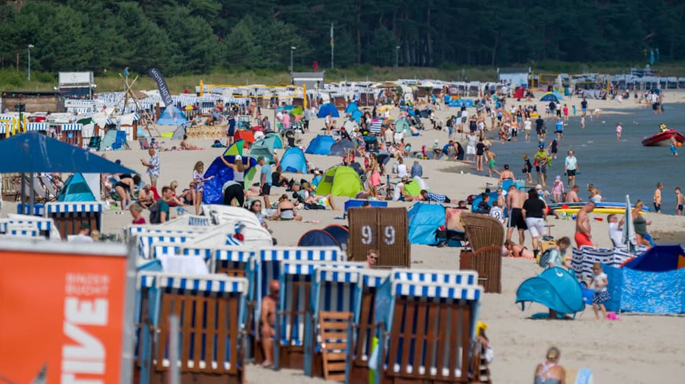 Das Ostseebad Binz ist beliebt bei Touristen. (Archivbild) / Foto: Stefan Sauer/dpa