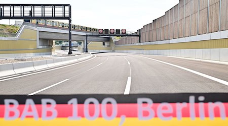 Die umstrittene Verlängerung der Berliner Stadtautobahn ist eröffnet worden.  / Foto: Sebastian Christoph Gollnow/dpa