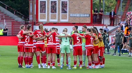 Es war das erste Spiel der Union-Frauen in der Bundesliga. / Foto: Matthias Koch/dpa