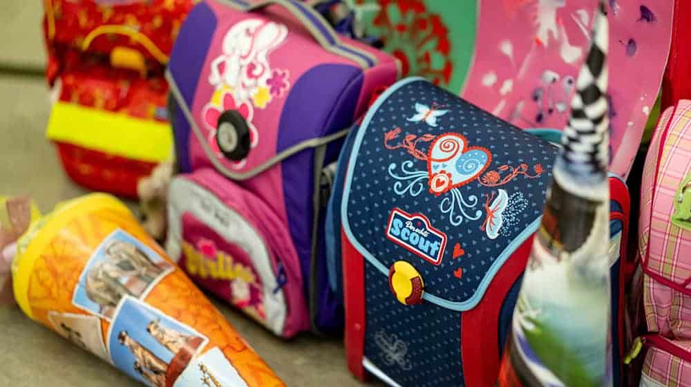 Für knapp 37.000 Berliner Kinder startet mit der Einschulung ein neuer Lebensabschnitt. (Archivbild) / Foto: Fabian Sommer/dpa