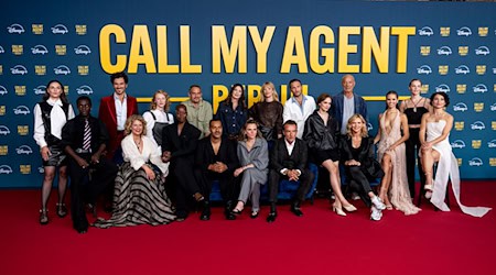 Starpower auf dem roten Teppich: Zur Premiere der Serie «Call My Agent Berlin» kam der Cast in die Hauptstadt (Archivbild).  / Foto: Fabian Sommer/dpa