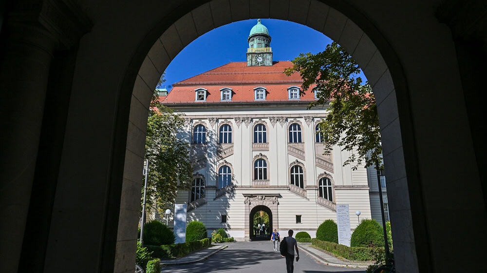  In den vergangenen drei Jahren begannen jährlich im Schnitt rund 1.960 Studenten an der Charité. (Archivbild) / Foto: Jens Kalaene/dpa