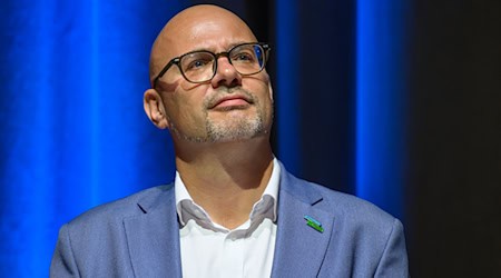 Der parteilose Kandidat Axel Strasser geht bei der Oberbürgermeisterwahl in Frankfurt (Oder) in die Stichwahl (Archivbild). / Foto: Patrick Pleul/dpa