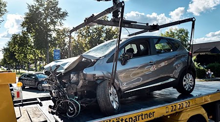 Die Polizei geht von einem Unfallgeschehen aus, nicht von einer Amokfahrt. / Foto: Michael Ukas/dpa