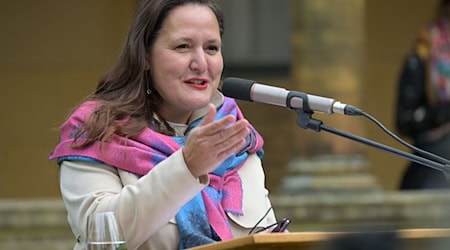 Die Kulturministerin will Einrichtungen keine Vorgaben zur Gendersprache machen. (Archivbild) / Foto: Michael Bahlo/dpa