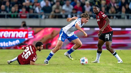 Kennet Eichhorn ist der jüngste Startelf-Spieler der Zweitliga-Historie.  / Foto: David Inderlied/dpa