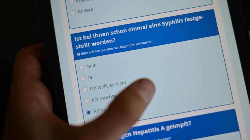 Die Zahl der Syphilis-Infektionen ist von 2023 auf 2024 um 3,9 Prozent gestiegen. (Symbolbild) / Foto: Sebastian Gollnow/dpa