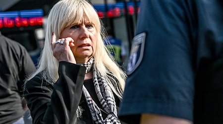 Innensenatorin Spranger hat eine klare Botschaft an die Täter: «Wir kriegen euch!» / Foto: Britta Pedersen/dpa