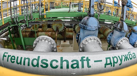 Über die Pipeline Druschba wird die Raffinerie PCK mit Öl aus Kasachstan beliefert. (Archivbild) / Foto: Patrick Pleul/dpa-Zentralbild/dpa