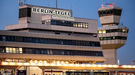 Im Terminal A des früheren Flughafens Tegel sollen Teile der Berliner Hochschule für Technik unterkommen - die Sanierung dauert aber länger als geplant. (Archivbild) / Foto: Fabian Sommer/dpa