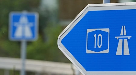 Teile der A10 sind über das Wochenende voll gesperrt. (Symbolbild) / Foto: Soeren Stache/dpa