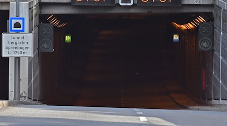 Der Tiergartentunnel war erst in der vergangenen Woche zeitweise gesperrt. (Archivbild)    / Foto: picture alliance / Paul Zinken/dpa