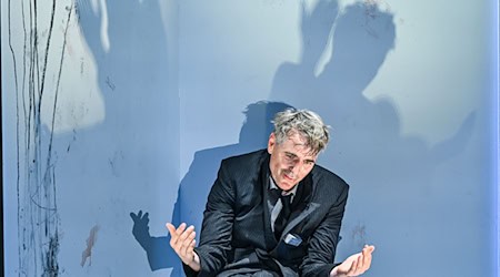 Jens Harzer ist Träger des renommierten Iffland-Rings. / Foto: Jens Kalaene/dpa