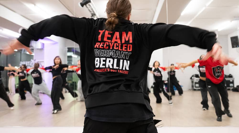 Das «Team Recycled» hatte es als erste deutsche Tanz-Gruppe in das Finale von «America’s Got Talent» geschafft. / Foto: Sebastian Gollnow/dpa