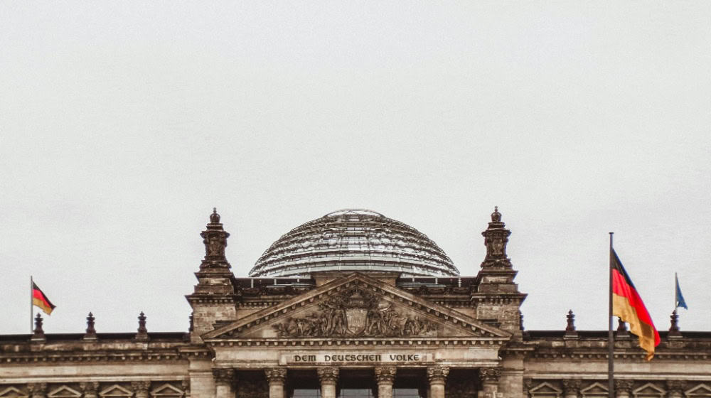 Politische Debatte über strengere und zugleich fairere Glücksspielregeln. / Foto: Niki Nagy auf pexels.com Politische Debatte über strengere und zugleich fairere Glücksspielregeln. / Foto: Niki Nagy auf pexels.com