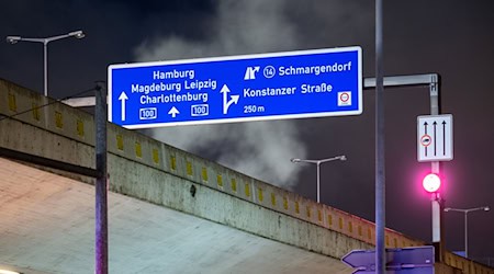 Erneut bereitet eine A100-Brücke in Berlin Probleme.  / Foto: Soeren Stache/dpa