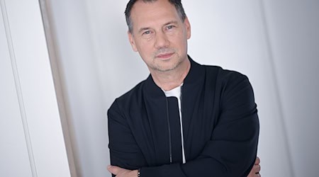 Sebastian Fitzek ist bekannt für seine spannungsgeladenen Psychothriller (Archivbild).  / Foto: Britta Pedersen/dpa Sebastian Fitzek ist bekannt für seine spannungsgeladenen Psychothriller (Archivbild).  / Foto: Britta Pedersen/dpa