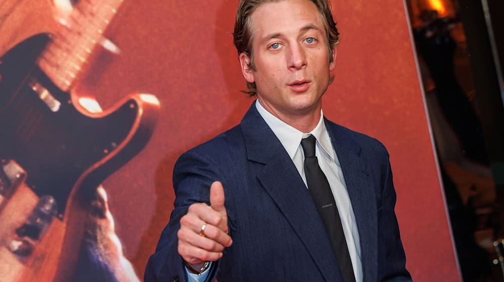 Jeremy Allen White feiert neuen Springsteen-Film in Berlin