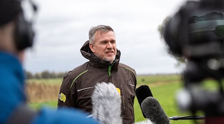 Landrat Ralf Reinhardt warnt im RBB-Inforadio vor übereilten Schritten. (Archivbild) / Foto: Christophe Gateau/dpa Landrat Ralf Reinhardt warnt im RBB-Inforadio vor übereilten Schritten. (Archivbild) / Foto: Christophe Gateau/dpa
