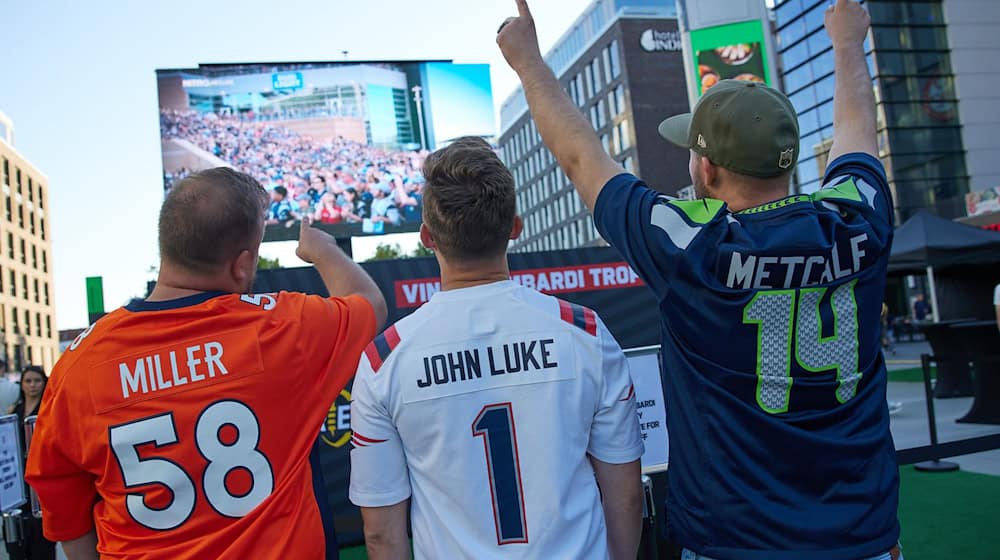 In der gesamten Stadt gibt es verschiedene Fan-Events. / Foto: Joerg Carstensen/dpa