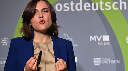 Elisabeth Kaiser ist seit dem Regierungswechsel Ostbeauftragte. (Archivbild) / Foto: Martin Schutt/dpa
