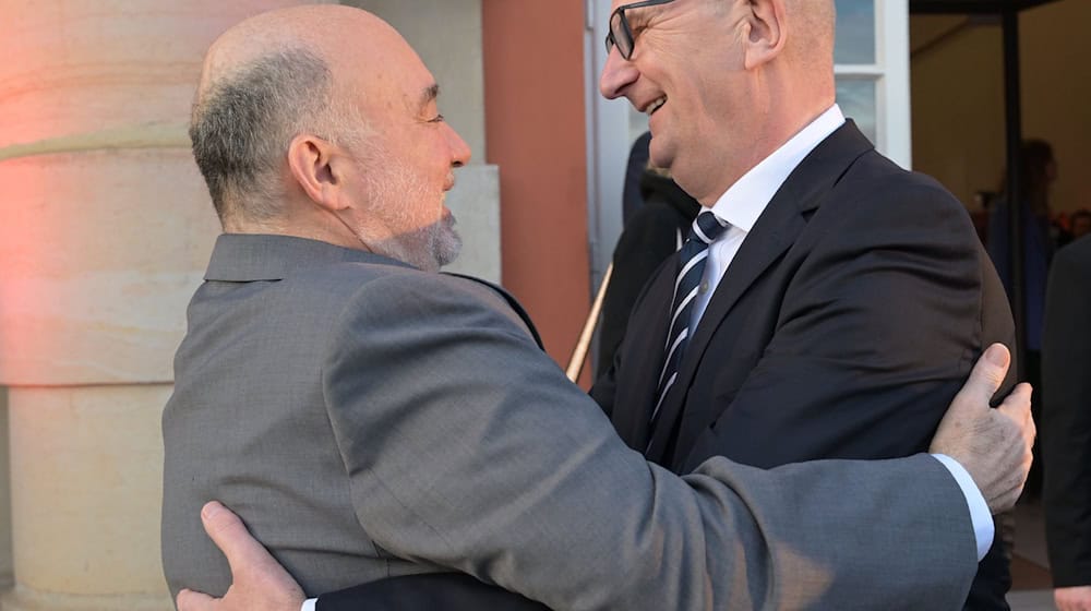 Der Schutz der Jüdinnen und Juden hat nach den Worten von Brandenburgs Ministerpräsident Dietmar Woidke (SPD) oberste Priorität. (Archivbild)  / Foto: Michael Bahlo/dpa