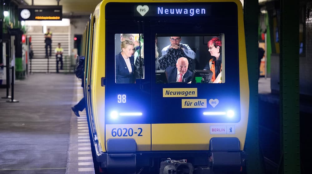 Anfang September ging die neue Berliner U-Bahnbaureihe JK an den Start. Seither hat sich der Betrieb laut BVG deutlich stabilisiert. (Archivbild) / Foto: Bernd von Jutrczenka/dpa