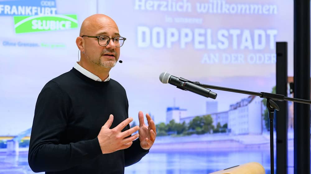Axel Strasser übernimmt ab Sonntag die Amtsgeschäfte in Frankfurt (Oder). (Archivbild) / Foto: Patrick Pleul/dpa