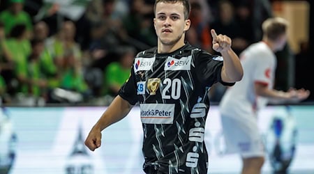 Nationalspieler Tim Freihöfer erzielte acht Tore gegen Veszprém. (Archivbild) / Foto: Andreas Gora/dpa