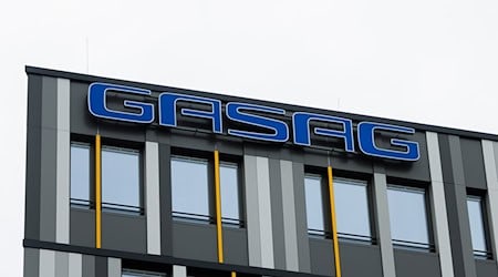 Der Energieversorger Gasag senkt zum Januar die Gaspreise. (Archivbild) / Foto: Christoph Soeder/dpa