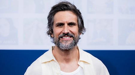 Schauspieler Tom Beck sucht nach seinem gestohlenen Fahrrad. (Archivbild)  / Foto: Christoph Soeder/dpa