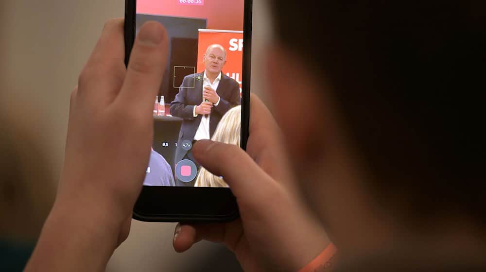 Olaf Scholz will eine klare Grenze zur AfD.  / Foto: Michael Bahlo/dpa