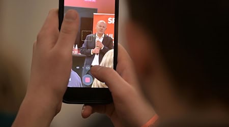 Olaf Scholz will eine klare Grenze zur AfD.  / Foto: Michael Bahlo/dpa