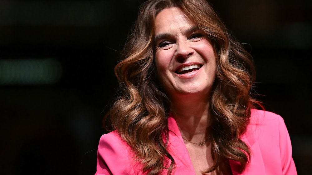 Katarina Witt wird am 3. Dezember 60 Jahre alt. (Archivfoto) / Foto: Hendrik Schmidt/dpa