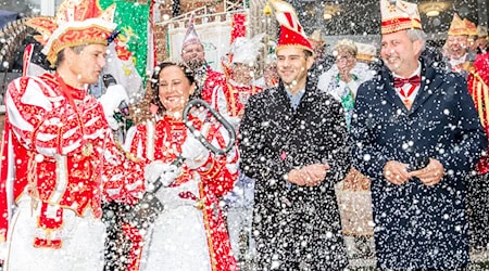 Die Karnevalssaison hat begonnen.  / Foto: Frank Hammerschmidt/dpa