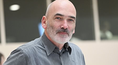 Christian Dorst ist als stellvertretender Brandenburger BSW-Fraktionsvorsitzende nach seiner Reaktion auf eine umstrittene AfD-Äußerung zurückgetreten. (Archivbild) / Foto: Jens Kalaene/dpa