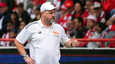 Baumgart lobte den englischen Angreifer. (Archivbild) / Foto: Soeren Stache/dpa