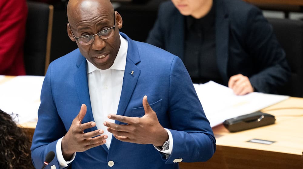 Grünen und Linke kündigen Untersuchungsausschuss zur Vergabe von Fördergeld für Projekte gegen Antisemitismus durch die Senatskulturverwaltung an. (Archivbild) / Foto: Sebastian Gollnow/dpa