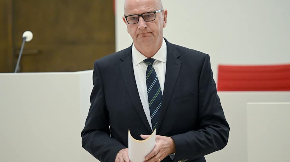 Brandenburgs Regierungschef Dietmar Woidke (SPD) äußert sich zur bevorstehenden Abstimmung über die Rundfunkreform. (Archivbild) / Foto: Britta Pedersen/dpa