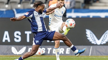 Zwischen den Toren spielte sich das Geschehen zumeist ab. / Foto: Andreas Gora/dpa