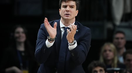 Alba-Trainer Pedro Calles hofft in der Champions League auf ein direktes Weiterkommen / Foto: Soeren Stache/dpa