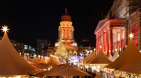 Auch in der Adventszeit kommen viele Touristen nach Berlin - die Bilanz für das Jahr 2025 fällt aber schlechter aus als noch jene fürs Vorjahr. (Archivbild) / Foto: Soeren Stache/dpa