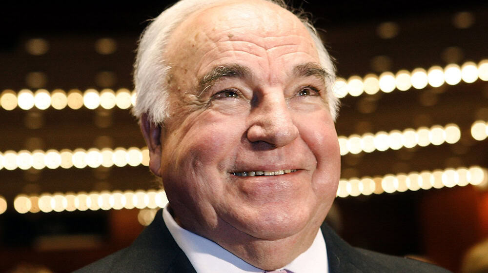 In Berlin wird im Mai 2026 eine Allee nach Ex-Bundeskanzler Helmut Kohl benannt. (Archivbild) / Foto: Frank Rumpenhorst/dpa