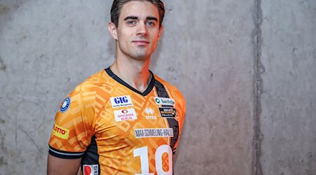 Einer der Berliner Erfolgsgaranten bei Auswärtsspiel in Mitteldeutschland: Daniel Malescha. (Archivbild) / Foto: Andreas Gora/dpa