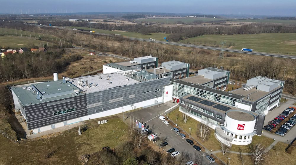 Das IHP wird Teil einer Forschungskooperation für Chipforschung. (Archivbild) / Foto: Patrick Pleul/dpa-Zentralbild/ZB