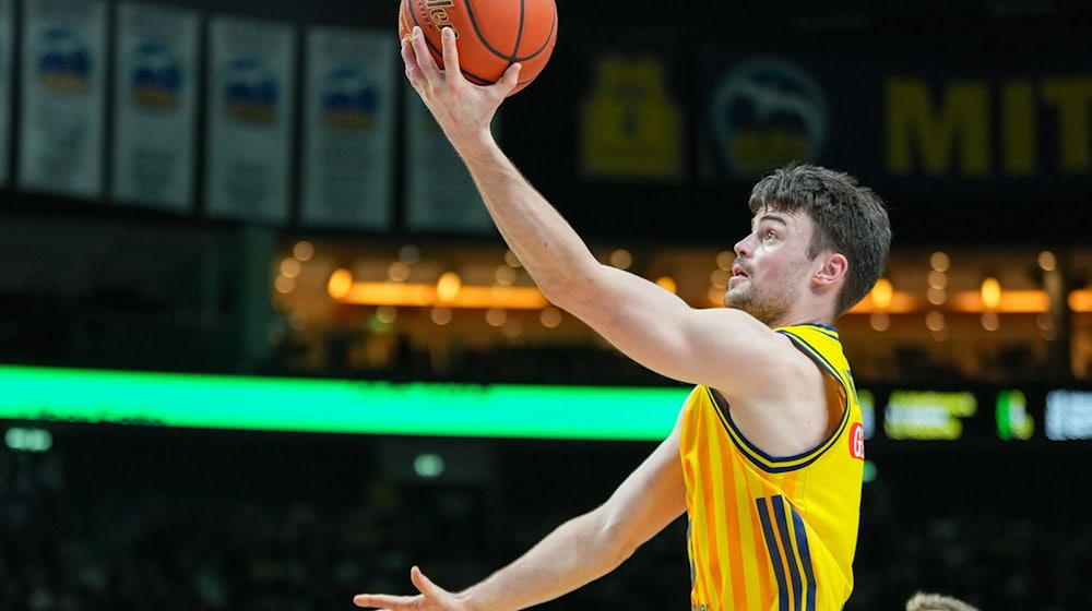 Alba-Kapitän Jonas Mattisseck baut auf die gute Defensive seines Teams. (Archivbild) / Foto: Soeren Stache/dpa