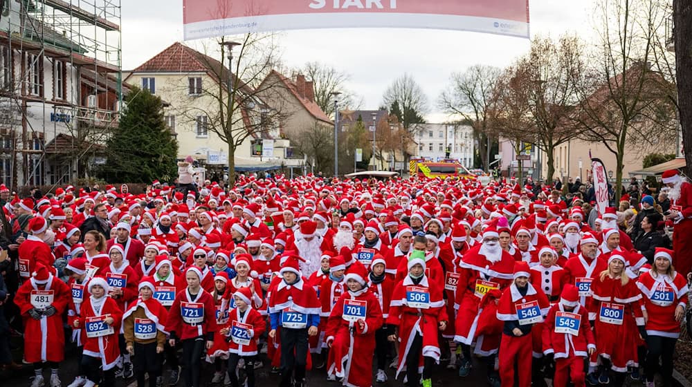 Es ist die 17. Ausgabe des Michendorfer Nikolauslaufs.  / Foto: Christophe Gateau/dpa