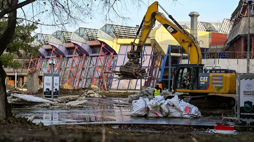 Am SEZ begannen vergangene Woche Vorbereitungen für einen Abriss. (Archivbild) / Foto: Jens Kalaene/dpa